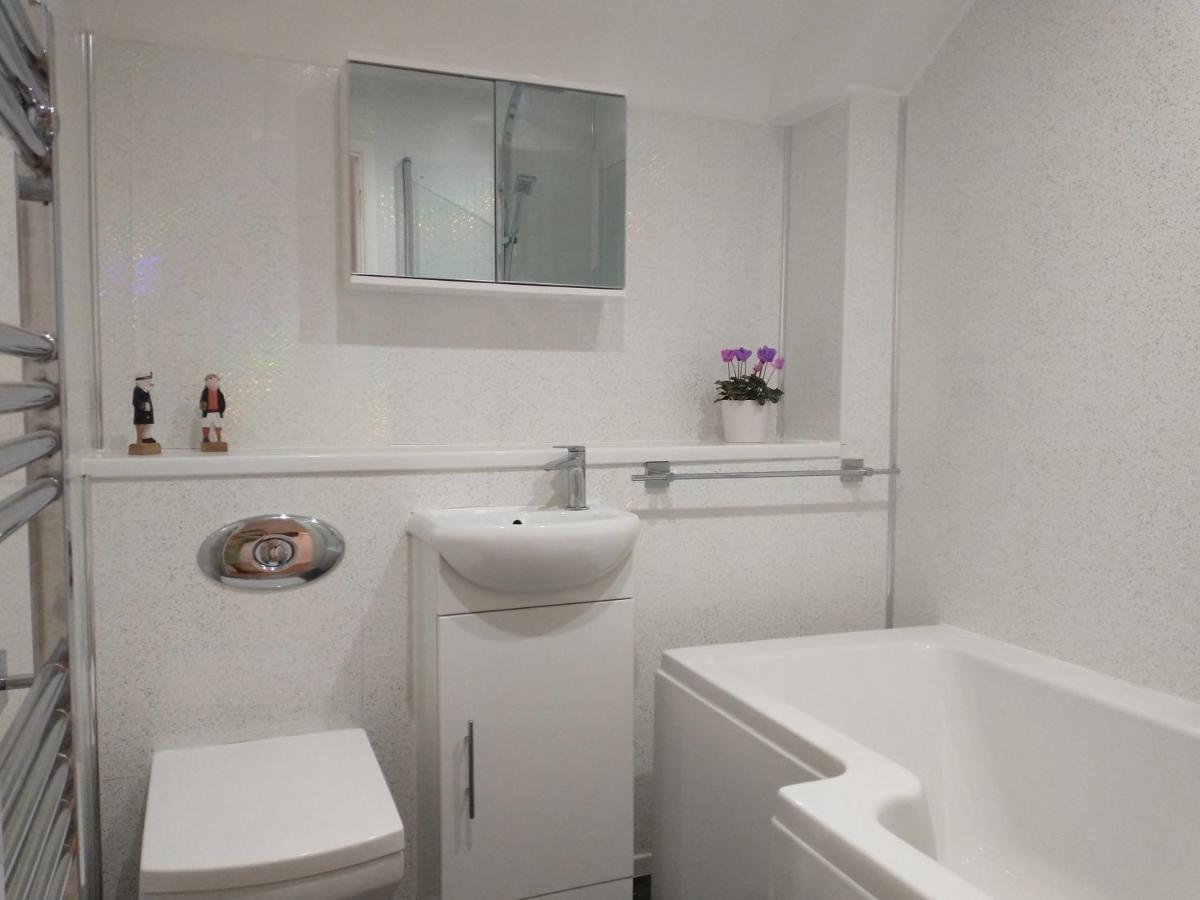 Villa Chipad Duo - Comfy House With Parking And Garden Chichester Exterior foto
